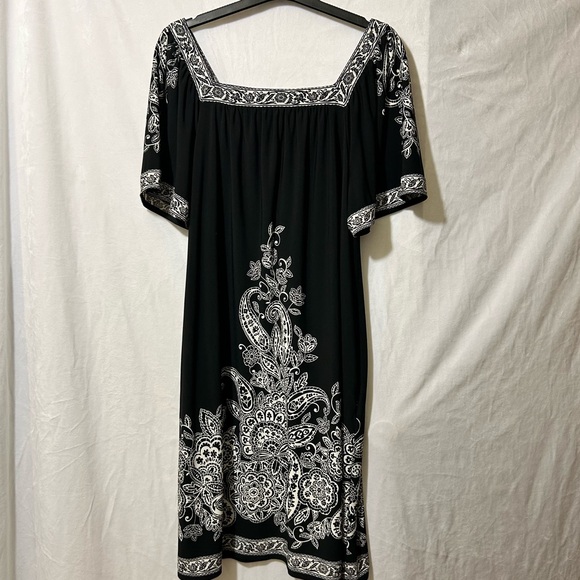 Signature London Style Women’s black & white paisley boho tunic dress. Size XL - Picture 3 of 9